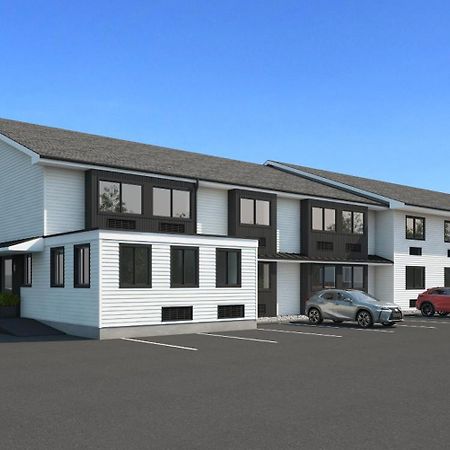 Hotel Super 8 By Wyndham Portland/Westbrook Area Exterior foto